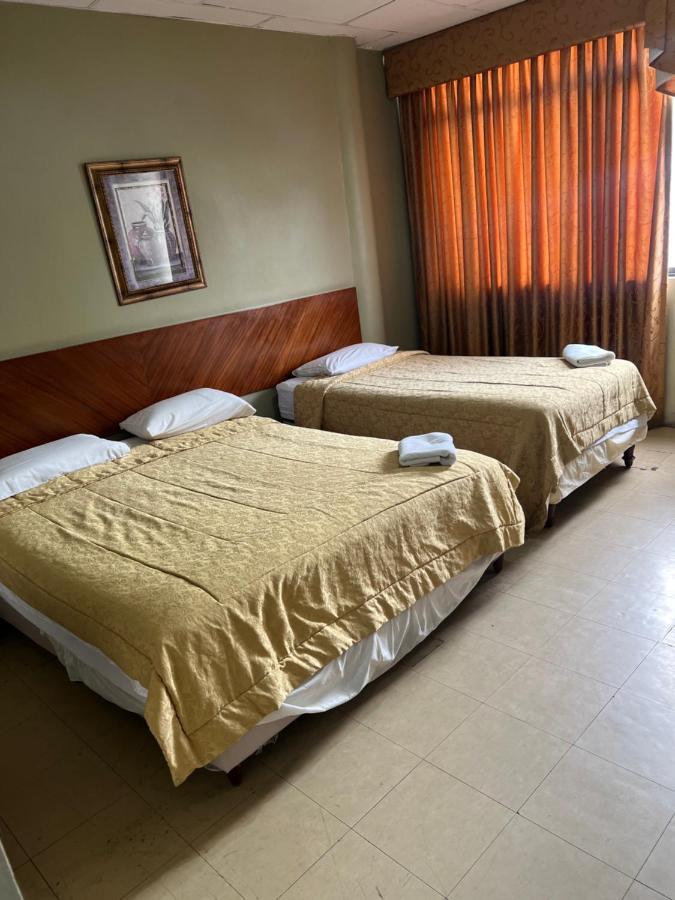 Hotel Rizzo Гуаякіль Екстер'єр фото